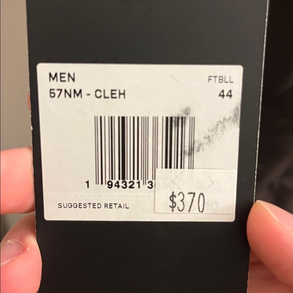 Authentic NWTS Nike Cleveland Browns #6 Baker Mayfield Jersey - Picture 9 of 9